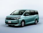 Toyota Voxy 2015 года